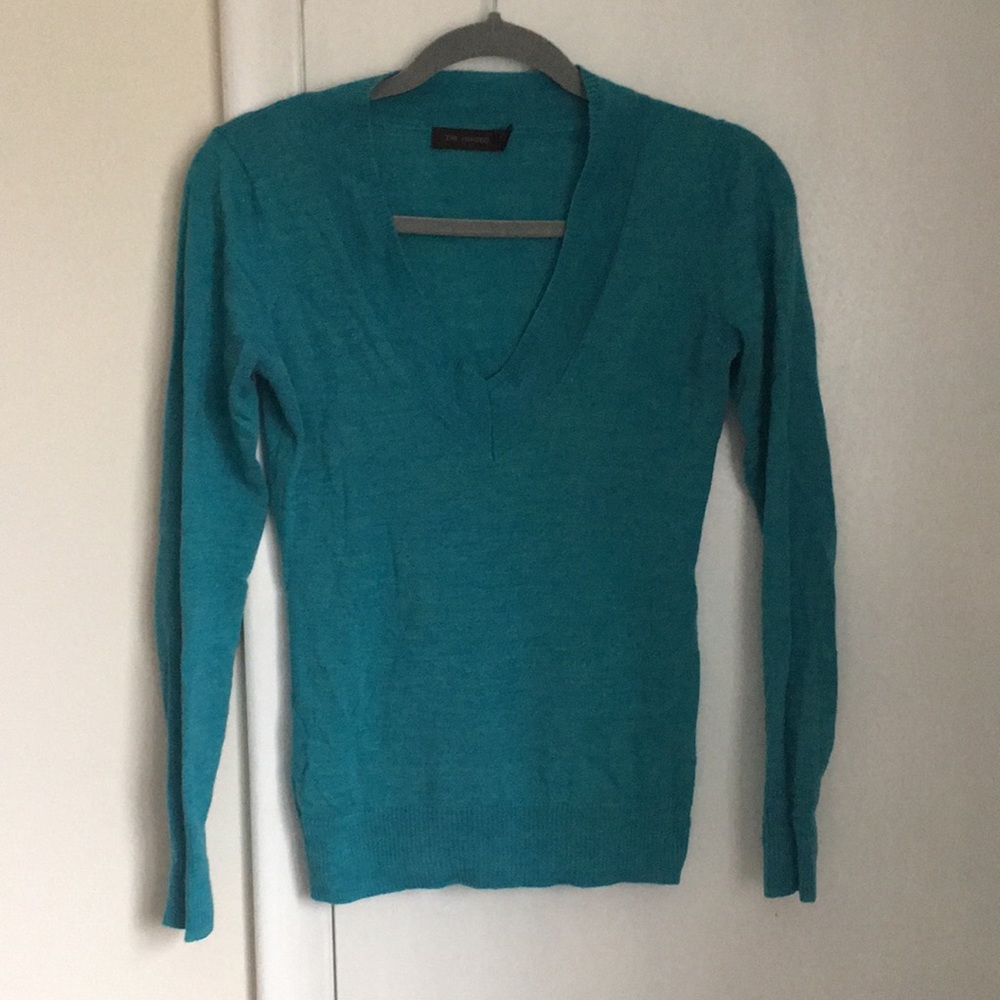 V-neck Sweater